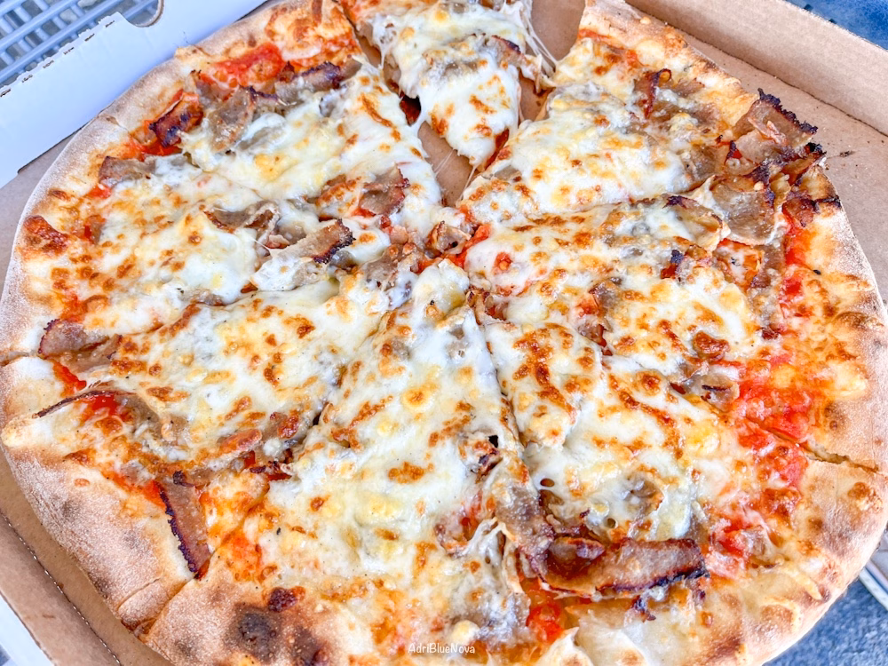 Pizza Spezial mit Dönerfleisch