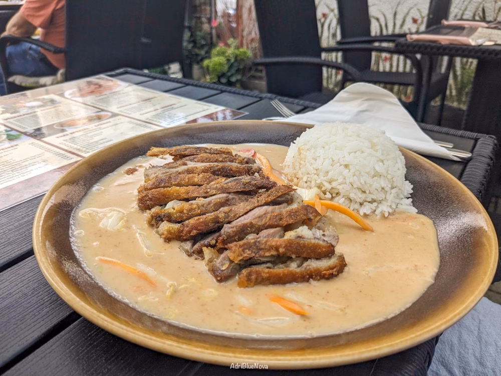 Ente mit Erdnusssauce Van Dat Meckenbeuren Asia Thai Restaurant