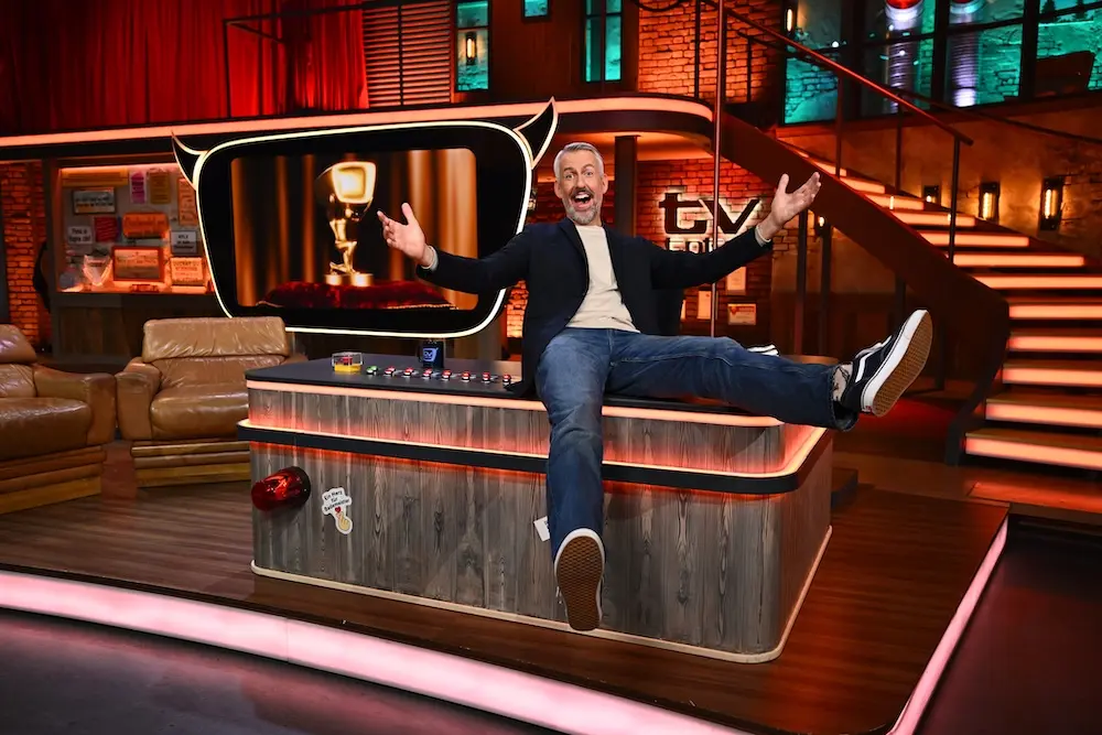 TV total: 200 Folgen mit Pufpaff – heute das große Jubiläum auf ProSieben 9 TV total: 200 Folgen mit Pufpaff – heute das große Jubiläum auf ProSieben